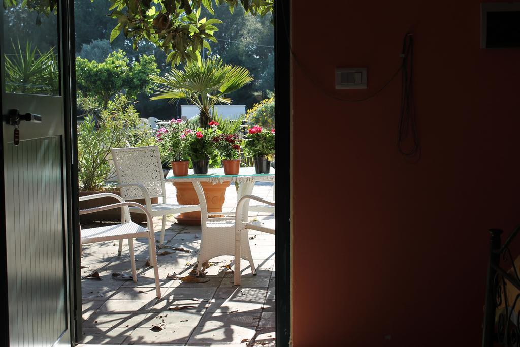 Agriturismo Santa Chiara Alezio Eksteriør billede